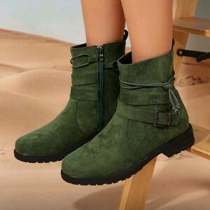 Stylish Green Combat Boots for Women